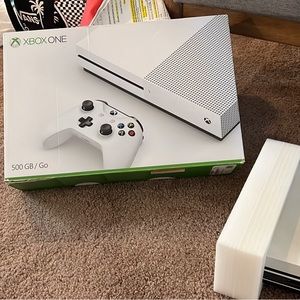 I selling Xbox one s